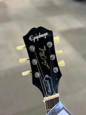Epiphone - LP STANDARD 50S TRANS CHERRY 2
